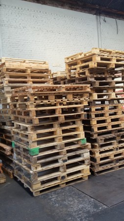 Pallets de quatro entradas